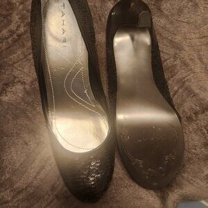 Never worn Tahari 4inch heels